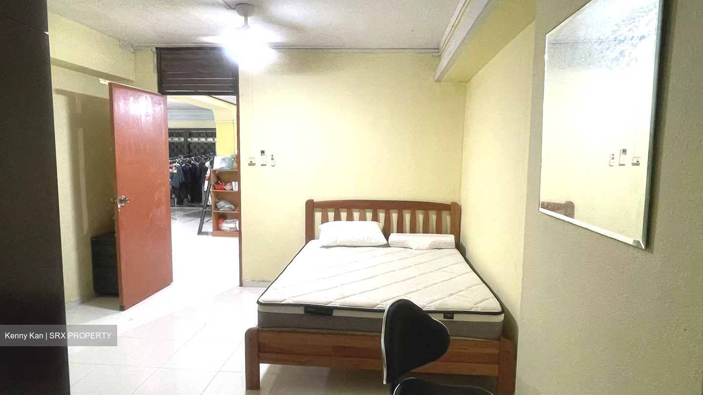 Blk 825 Jurong West Street 81 (Jurong West), HDB 5 Rooms #595898611